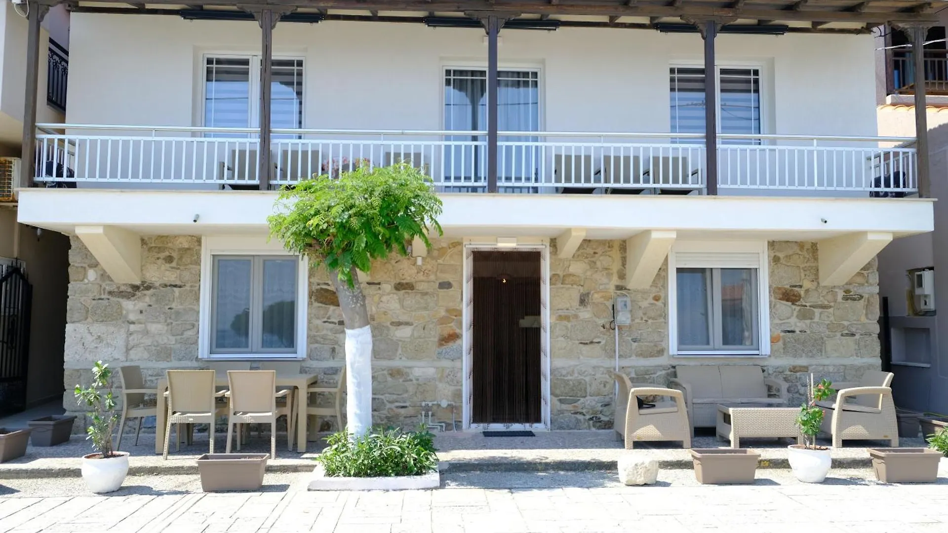 Mangoseaview Home1 Nea Roda Holiday home